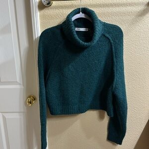 Zara cropped sweater; great condition